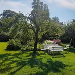 Suur-lossi Apartament *