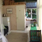 Suur-lossi Apartament *